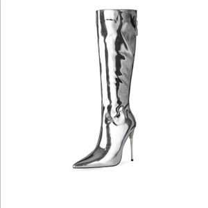 Silver metallic knees high stiletto boots